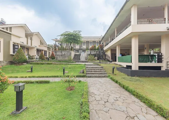 RedDoorz Premium @ Griya Inkoppabri Cisarua Puncak Hotel Bogor
